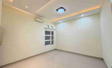 Rumah Mewah 2 Lt Harga Turun Banjarsari Solo Kota