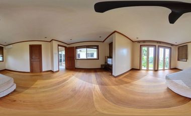 AYALA SOUTHVALE TROPICAL MODERN RESORT HOUSE WITH POOL