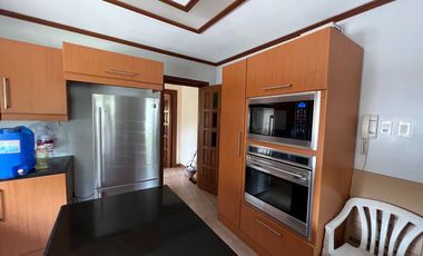 AYALA SOUTHVALE TROPICAL MODERN RESORT HOUSE WITH POOL