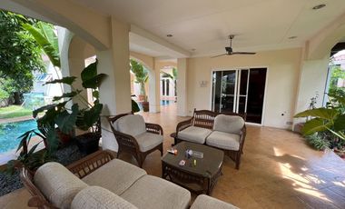 AYALA SOUTHVALE TROPICAL MODERN RESORT HOUSE WITH POOL