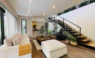 Casa campestre en Unidad cerrada El Retiro - sector La Maria