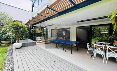 Casa campestre en Unidad cerrada El Retiro - sector La Maria