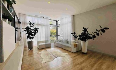 Casa campestre en Unidad cerrada El Retiro - sector La Maria