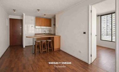 Arriendo departamento, Tarapacá 850, GASTOS COMUNES INCLUÍDOS. 1D 1B. Metro U. Chile. $380.000