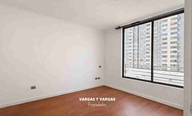 Arriendo departamento, Tarapacá 850, GASTOS COMUNES INCLUÍDOS. 1D 1B. Metro U. Chile. $380.000