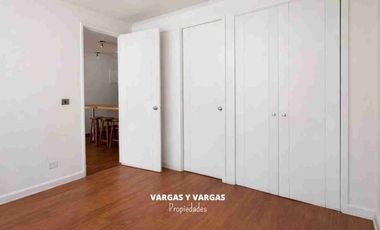 Arriendo departamento, Tarapacá 850, GASTOS COMUNES INCLUÍDOS. 1D 1B. Metro U. Chile. $380.000