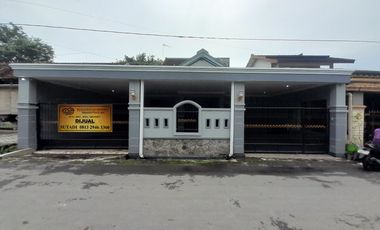 Jual Rumah Strategis Di Maguwo Cocok Untuk Hunian, Usaha & Investasi