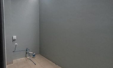 Ruko Baru 2 Lantai Disewakan, di Monang Maning Denpasar Area