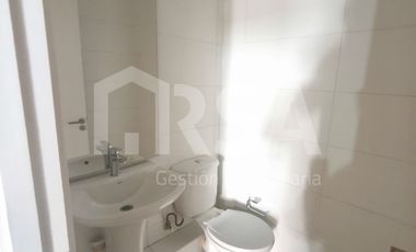 LOCAL COMERCIAL A UNA CUADRA DE MALL Y METRO PLAZA EGAÑA, UBICACION PRIVILEGIADA