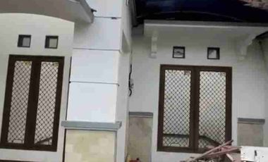 Dijual Rumah Tanpa Plafon Hitung Tanah Graha Sampurna