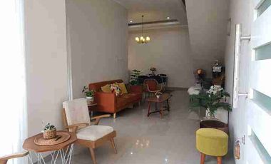 Siap Huni‼️Rumah Rungkut Asri Barat