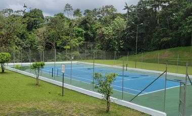 Quinta Vacacional de 811 m² en venta en Norte de Pedro Vicente Maldonado