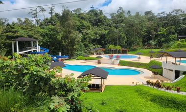 Quinta Vacacional de 811 m² en venta en Norte de Pedro Vicente Maldonado