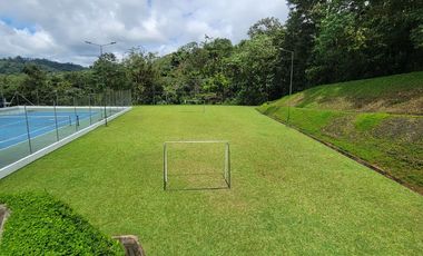 Quinta Vacacional de 811 m² en venta en Norte de Pedro Vicente Maldonado