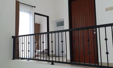 Dijual Rumah Baru Full Furnish di Kanigoro Indah Blitar