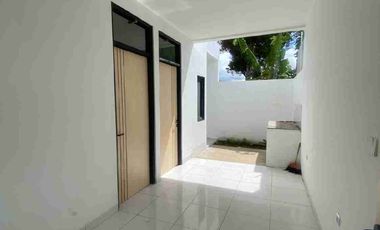 Rumah siap huni di Cihanjuang bonus kanopi Dekat cimahi