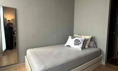 Jual Apartemen Trans Park Cibubur Full Furnished Lantai 35 View Danau Cibubur / City Light Samping TSM Cibubur