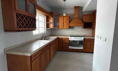 VENTA DE CASA CERCA DEL CONSULADO