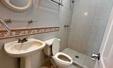 VENTA DE CASA CERCA DEL CONSULADO