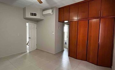 VENTA DE CASA CERCA DEL CONSULADO