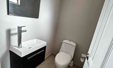 VENTA DE CASA CERCA DEL CONSULADO