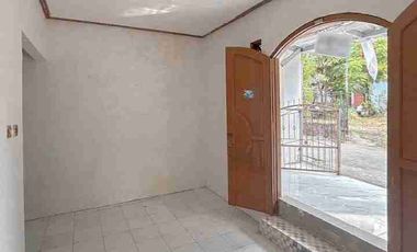 Di sewakan rumah  1 lantai 2 kamar tidur lokasi Kedaung Sawangan Depok Jawa Barat