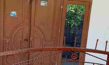 Di sewakan rumah  1 lantai 2 kamar tidur lokasi Kedaung Sawangan Depok Jawa Barat