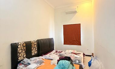 Dijual Rumah Siap Huni dan Strategis Dekat Transmart Rungkut, Surabaya