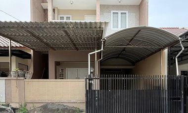 Dijual Rumah Siap Huni dan Strategis Dekat Transmart Rungkut, Surabaya