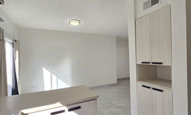 CASA DE RENTA EN CERRADA QUEBEC, MEXICALI
