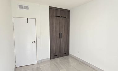 CASA DE RENTA EN CERRADA QUEBEC, MEXICALI