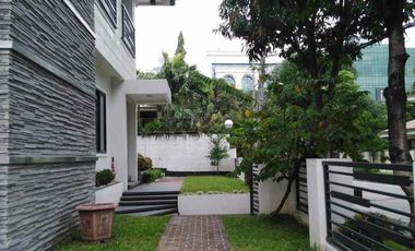 For Lease: Modern 5-Bedroom House with Pool | Ayala Alabang Village