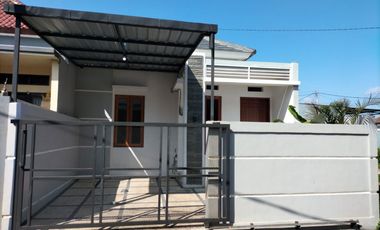 Rumah Full Furnished Siap Huni Complete Kitchen & Laundry Kediri Tabanan - SS