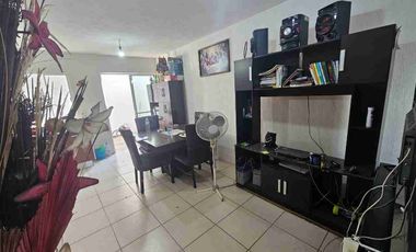 Casa en venta totalmente amueblada