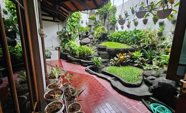 Rumah Bagus Klasik Pinggir Jalan Raya Umbulharjo Kota Yogyakarta