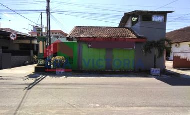 Rumah + Toko Dalam Perumahan Hook Jalan di Gogorante Kab Kediri