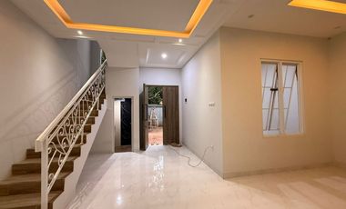 Dijual Rumah Modern Cikeas Cibubur Lokasi Strategis Pinggir Tol Cibubur