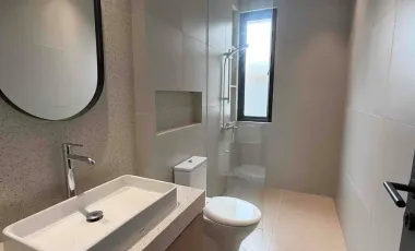 Dijual Rumah Mewah Modern Brand New House Bojongsari 2 Lantai Modern diKota Depok