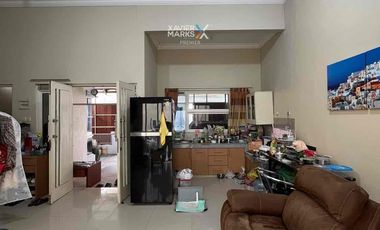 Rumah Modern Semi furnished dekat Machung di Villa puncak Tidar Malang Harga Miring
