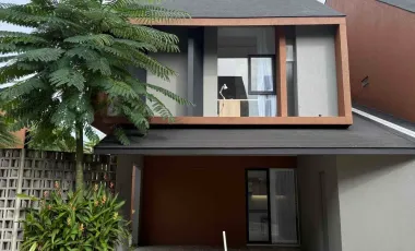 Dijual Rumah Brand New House di Cinaka Depok Mewah Modern 3 Lantai Attic Room di Cluster