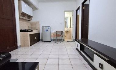 Disewakan 2BR Mediterania Garden Residence 1 – Partial Furnished Homey, Jalan Kaki ke Ukrida Central Park Mall dan Pusat Kuliner Tanjung Duren