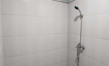 RUKO 1,5 LANTAI BANGUNGAN BARU RENOVASI LOKASI RAMAI STRATEGIS SIAP PAKAI DI ASTANA ANYAR BANDUNG