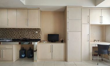 Disewakan Studio Bulanan Full Furnish di Apartemen Royal Mediterania Garden