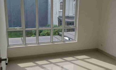 Disewakan Rumah Bagus Siap Huni  Di Cluster La Seine JGC Jakarta