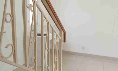 Disewakan Rumah Bagus Siap Huni  Di Cluster La Seine JGC Jakarta