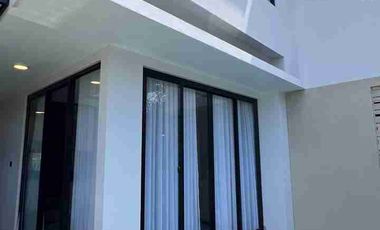 Rumah Asri Kawasan Elit Cisitu Dago dekat ITB Kota Bandung Under 2M