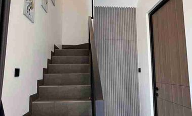 Rumah Asri Kawasan Elit Cisitu Dago dekat ITB Kota Bandung Under 2M