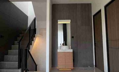 Rumah Asri Kawasan Elit Cisitu Dago dekat ITB Kota Bandung Under 2M