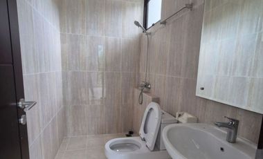 RUMAH BARU HOOK 2 LANTAI MINIMALIS MODERN SIAP HUNI DI PODOMORO PARK CLUSTER AMAGRIYA BANDUNG