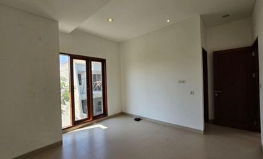 Rumah Baru Minimalis Disewakan, di Cokroaminoto Ubung, Denpasar Area
